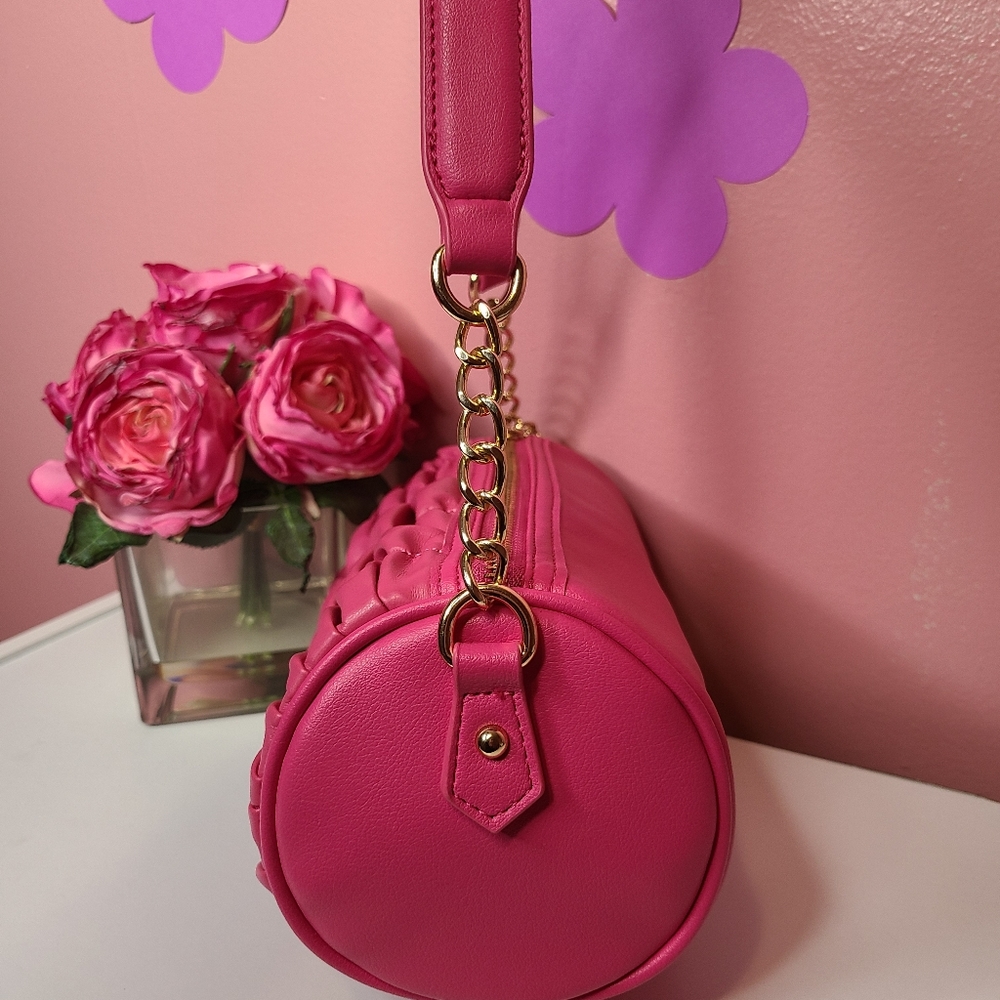 Juicy Couture Run the world shoulder bag - Picture 3 of 6